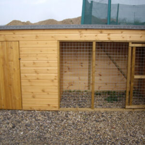 Dog Run & Kennel 10ft x 4ft